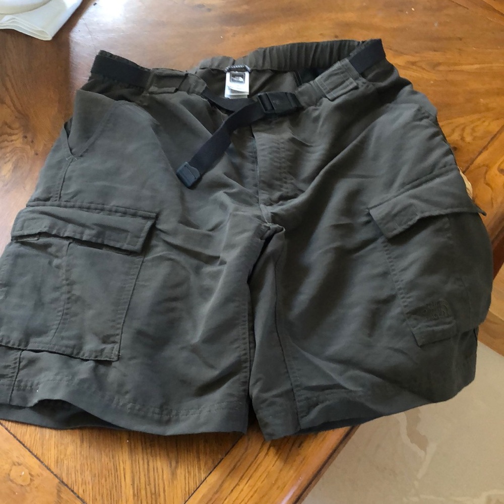 North Face Mens shorts